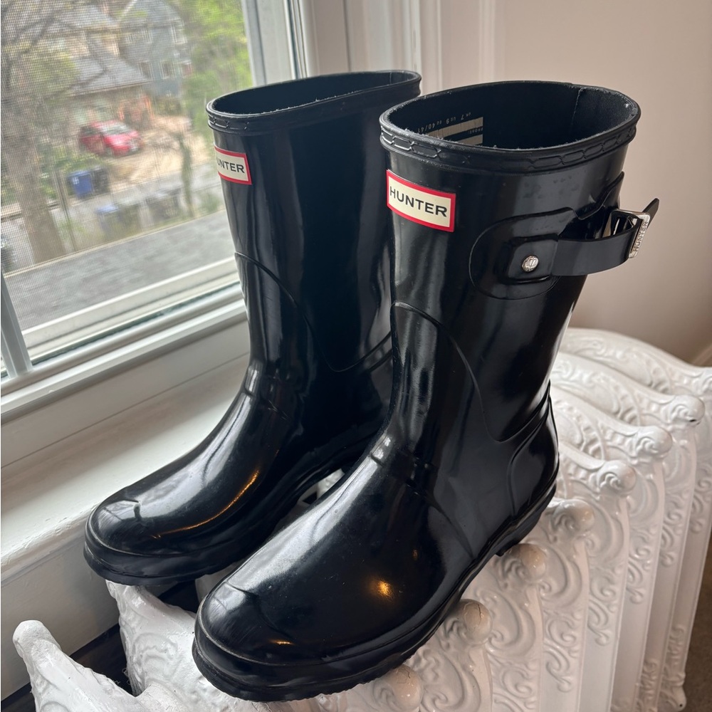 Hunter Glossy Black Rain Boots